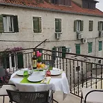 Апартаменты Fancy Old Town