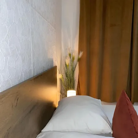 Fancy Old Town Apartmán