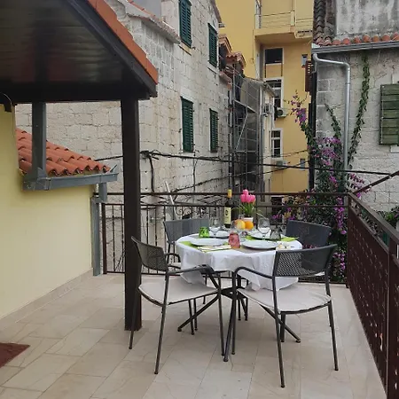 Daire Fancy Old Town