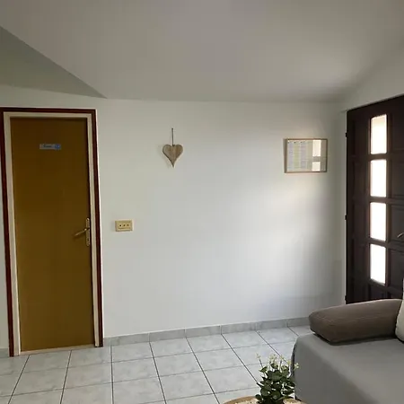 Fancy Old Town Апартаменты