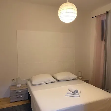 Fancy Old Town Апартаменты